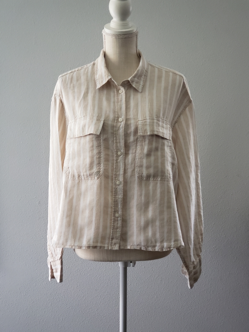 GAP  Linen Striped Button Up Relaxed Fit Shirt